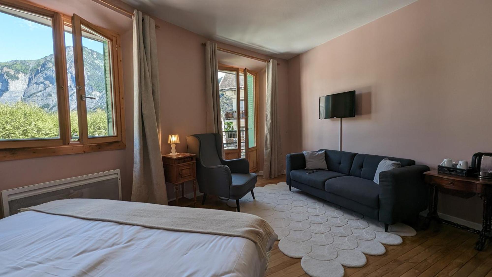 Sport'Hotel-Aparthotel De Milan Le Bourg-dʼOisans Екстериор снимка