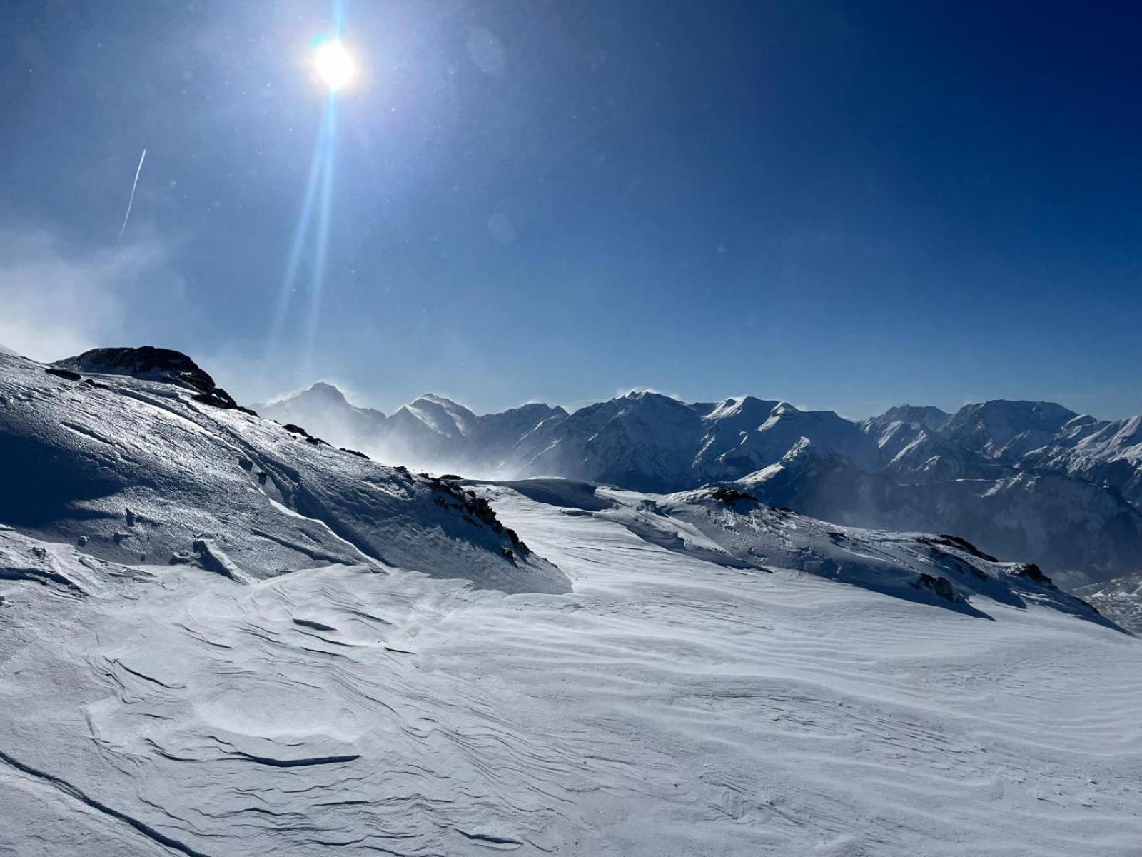 Sport'Hotel-Aparthotel De Milan Le Bourg-dʼOisans Екстериор снимка